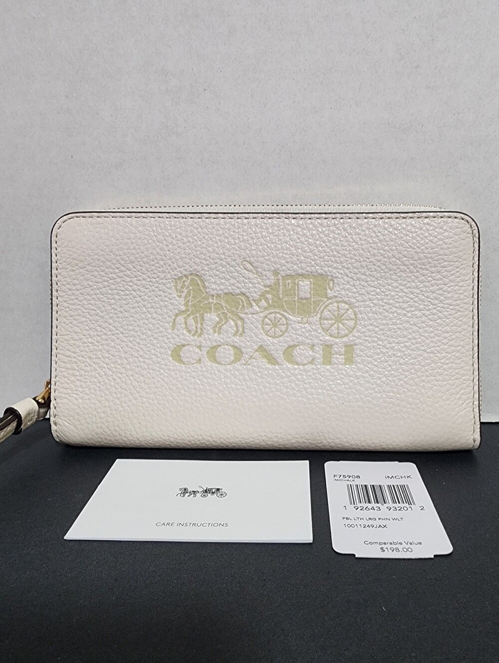✨️NWT✨️ Coach Large Phone Long Wallet Wristlet, 2020, $198 MSRP